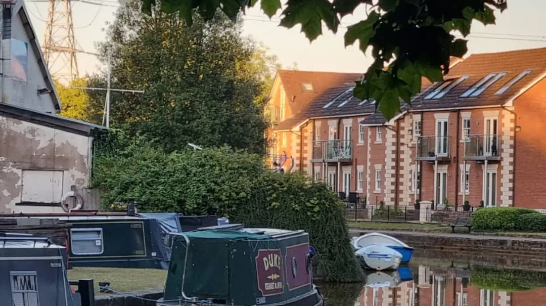 Bolton Firm Applies for Worsley Operating Centre License