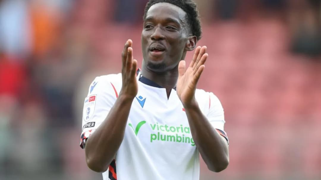 Brighton Monitors Cozier-Duberry Loan Progress at Bolton