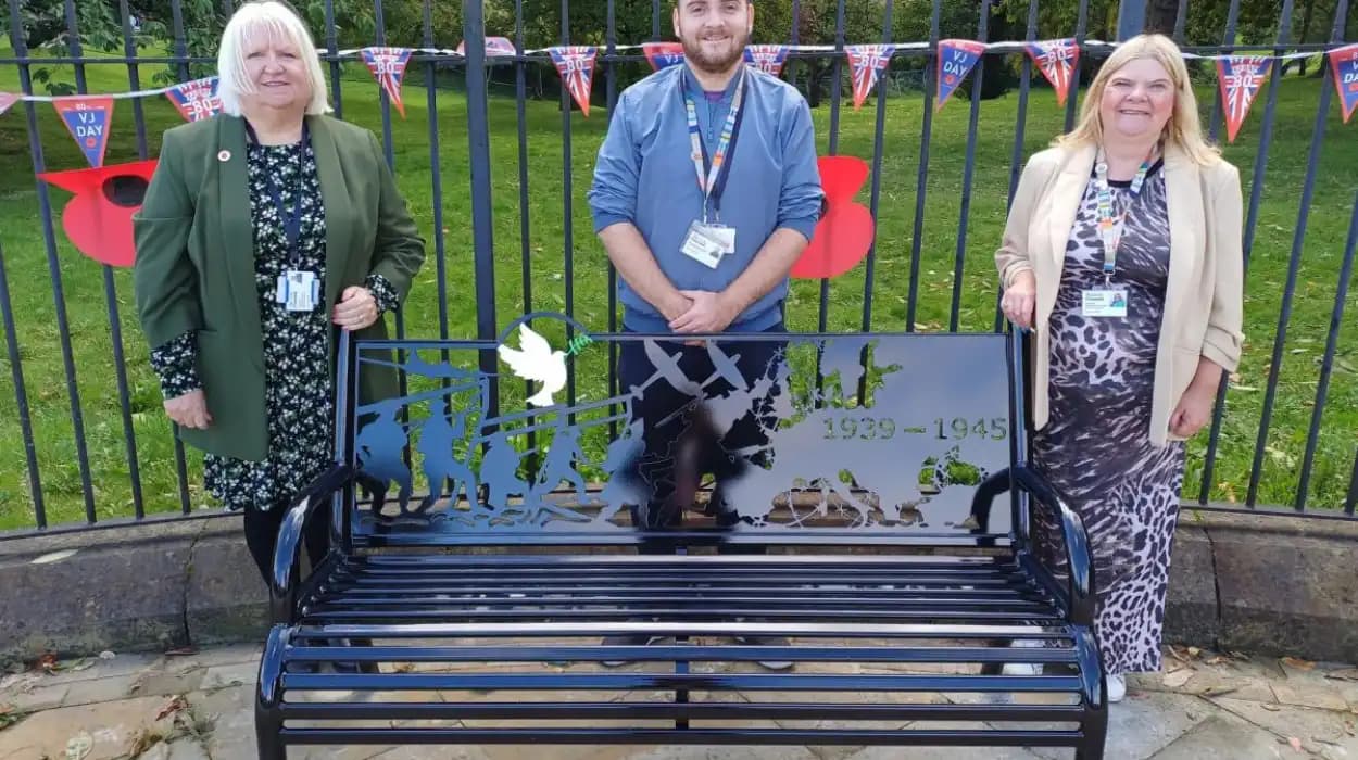 Farnworth Park's New War Memorial Benches Commemorate Wars