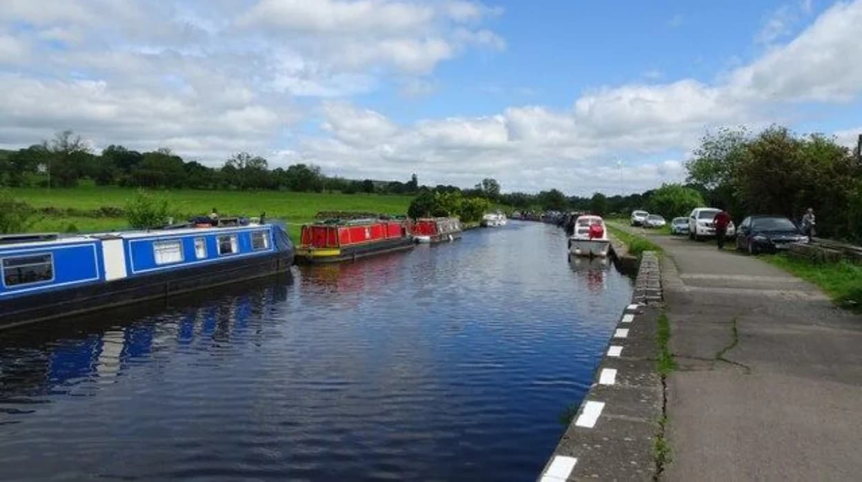 Weekend Ideas in Blackrod: Walk, Eat and Explore | Blackrod