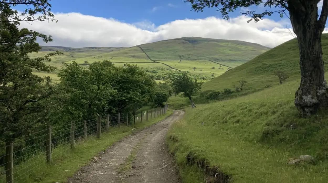 Walking Routes, Parks and Scenic Trails in Astley Bridge