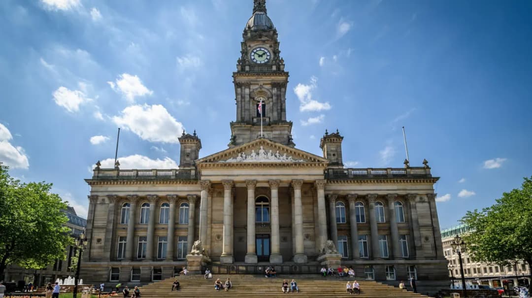 Bolton Town Hall, Parish Church and Historic Landmarks in Bolton