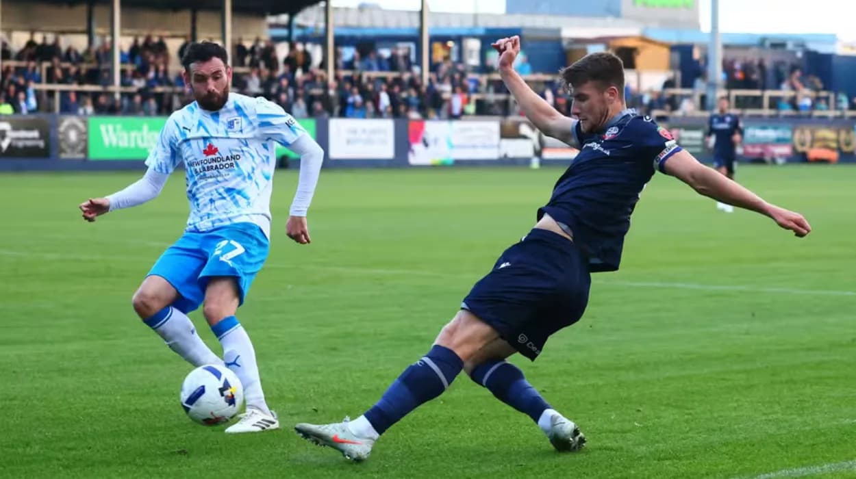 Bolton Midfielder George Thomason Joins Wrexham in £1.2M Transfer