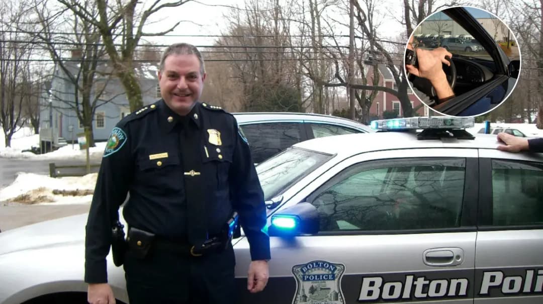 Bolton Police Stop Driver Using Mobile Phone, Mobile Phone Driving Offence UK